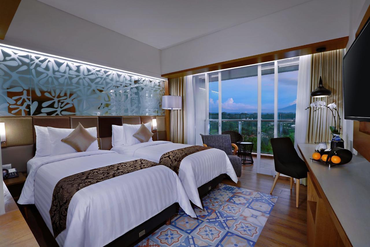 The Alana Hotel And Conference Sentul City By Aston Bogor Exteriör bild