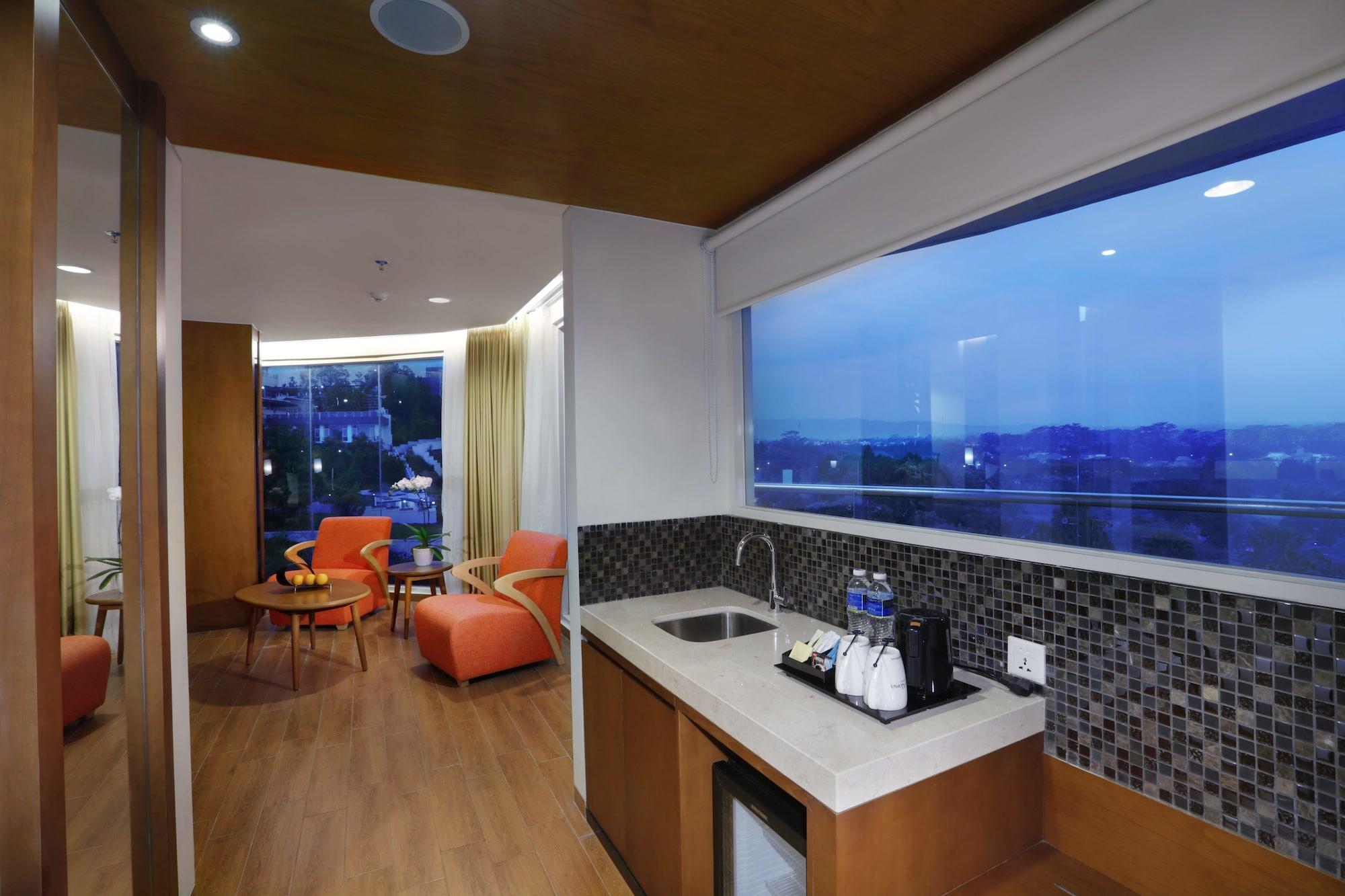 The Alana Hotel And Conference Sentul City By Aston Bogor Exteriör bild