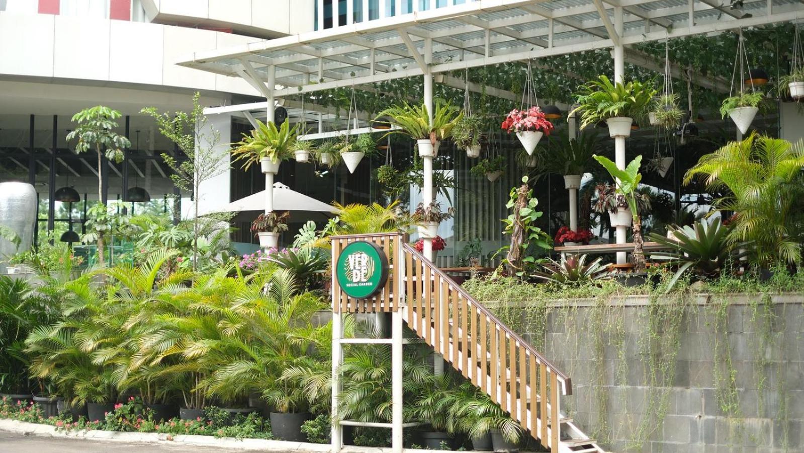 The Alana Hotel And Conference Sentul City By Aston Bogor Exteriör bild