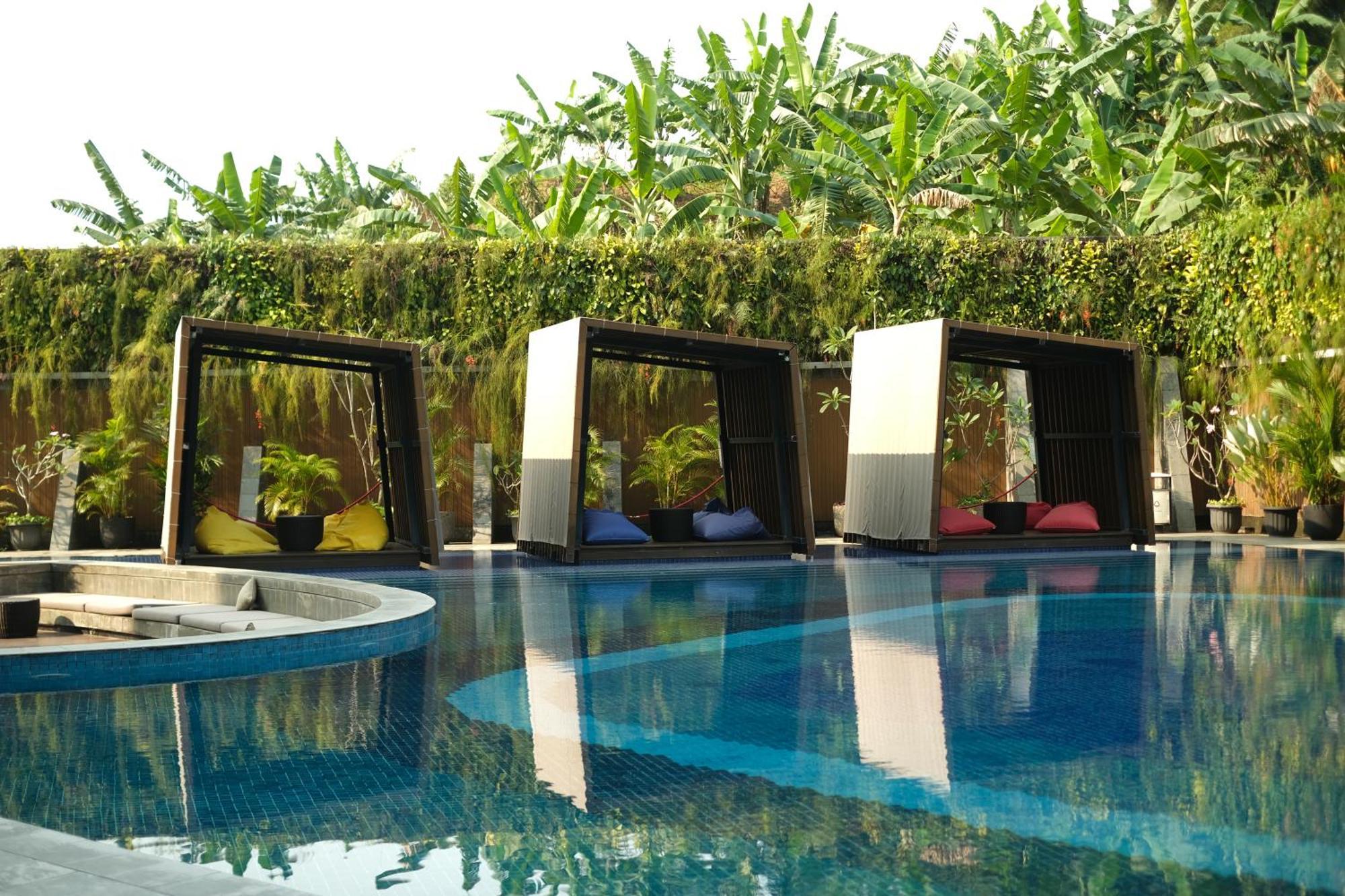 The Alana Hotel And Conference Sentul City By Aston Bogor Exteriör bild
