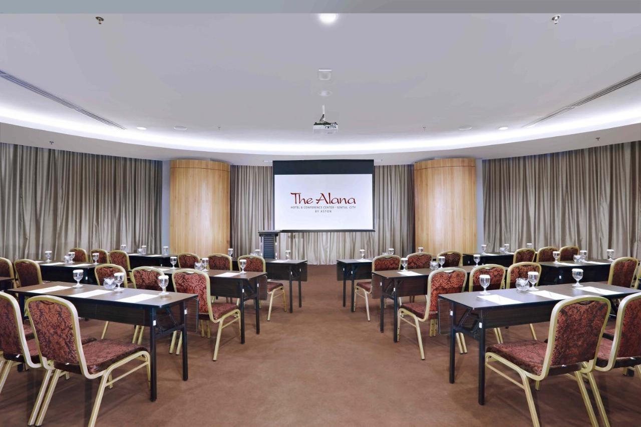 The Alana Hotel And Conference Sentul City By Aston Bogor Exteriör bild
